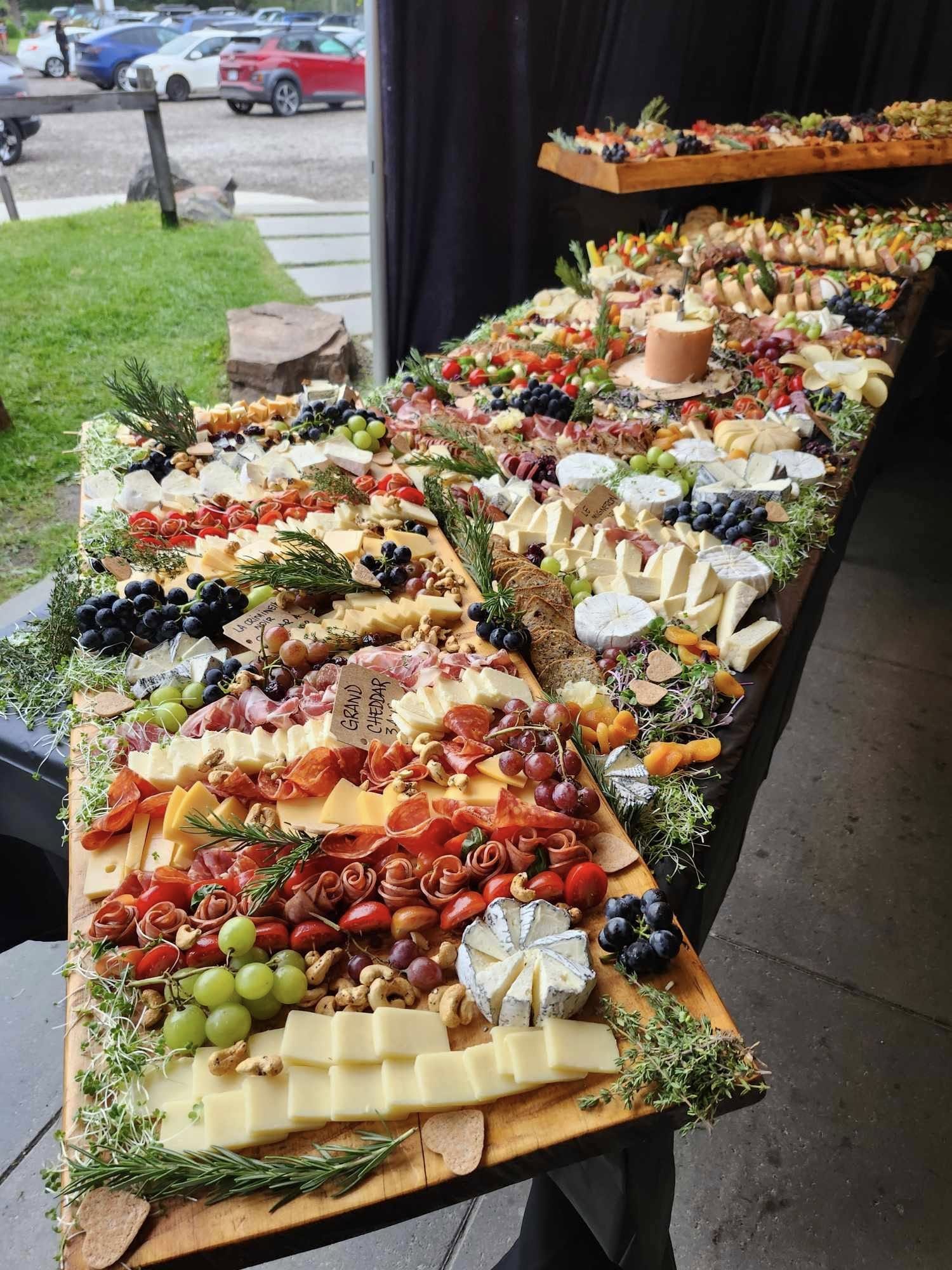 No photo description available.